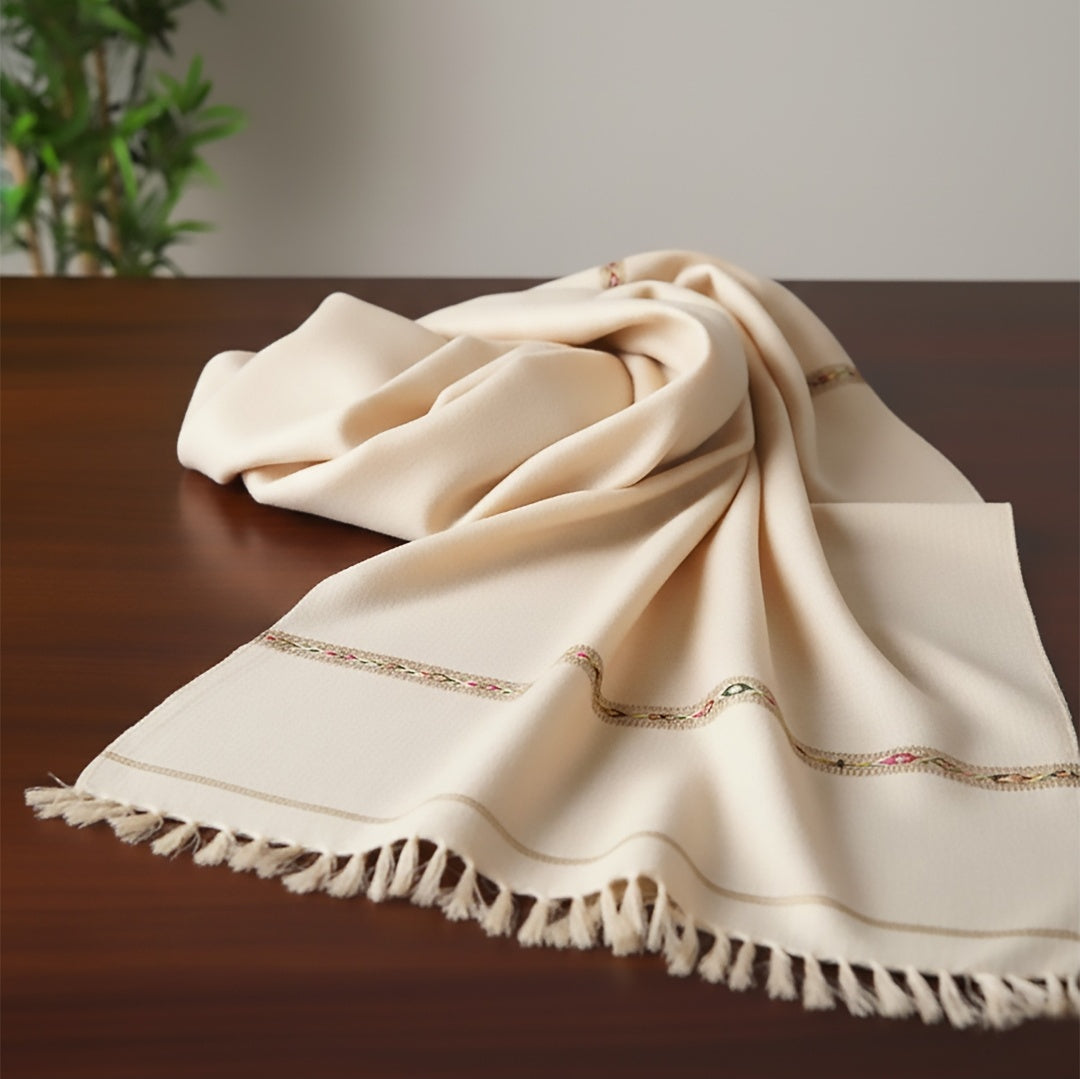 Pure white Pashmina wool shawl | Hand made from Swat Pakistan